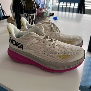 HOKA inspired Clifton 8’s.  PINK AND WHITE